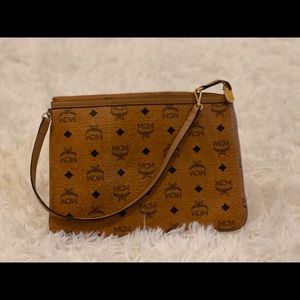 MCM POUCH